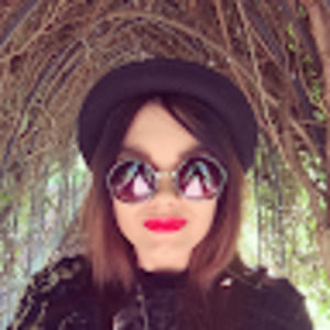 Meet your Posher, Brandi